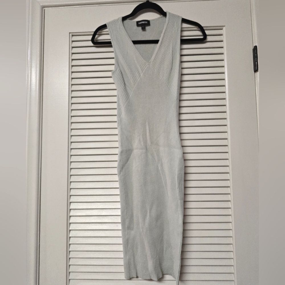 Express - Seafoam Green Ribbed Bodycon Sleeveless V-Neck Dress